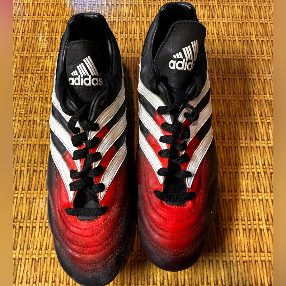 Adidas women’s soccer cleats - GUC